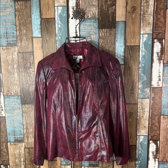Kim Rogers Deep Red Leather Jacket - Picture 1 of 16